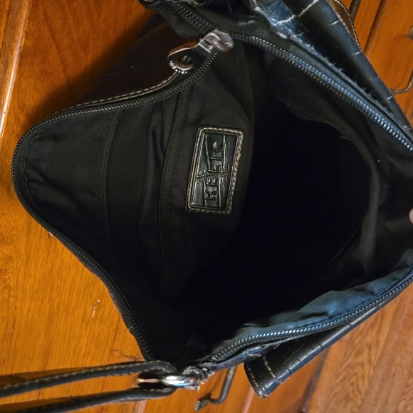 Relic by Fossil Black Croc Embossed Vegan Crossbody  Purse - Picture 6 of 8